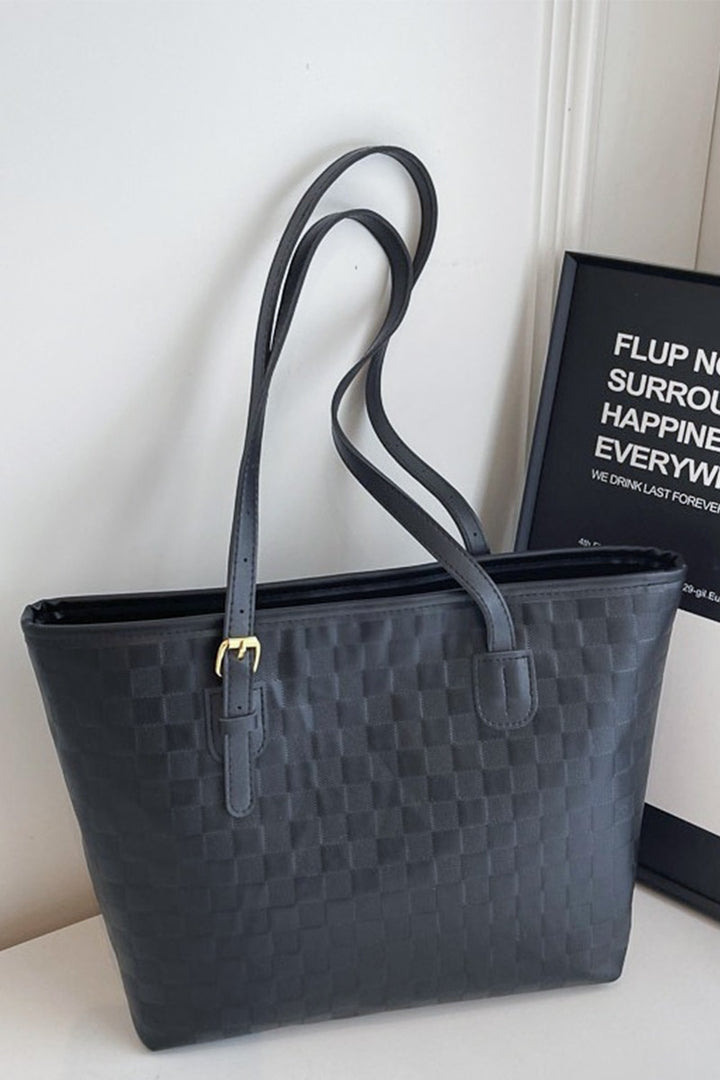 PowerMove Check Quilted Tote — Workday to Weekend in One Sleek Carryall 👜✨