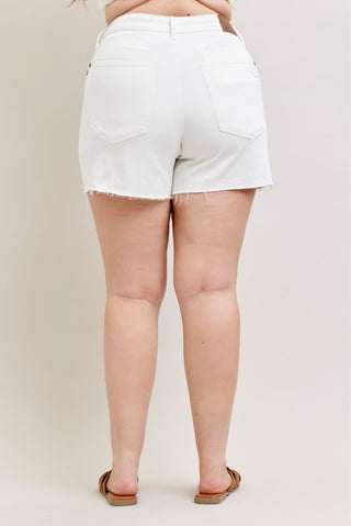 The Everyday Relaxed Dad Short – White (Plus) (Judy Blue)