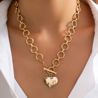 Hey Beautiful – Hammered Heart Toggle Necklace – Gold Statement Chain Necklace