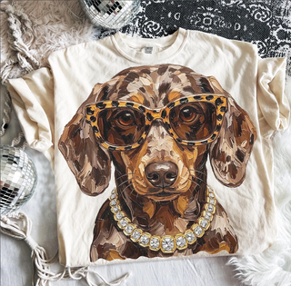 Boujee Dachshund Graphic Tee – Leopard Glasses & Rhinestone Glam