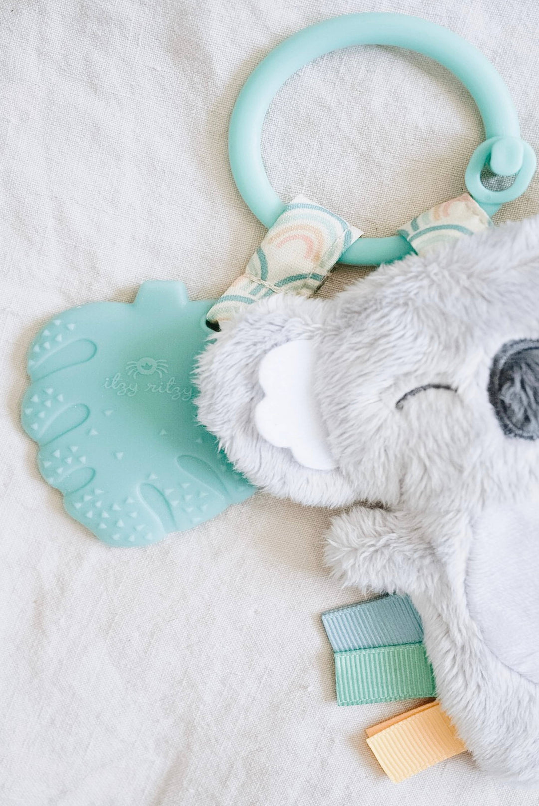 Itzy Ritzy - Itzy Pal™ Plush + Teether: NEW Mushroom