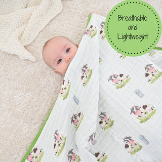 LollyBanks Moo Moo Here Farm-Themed Muslin Quilt