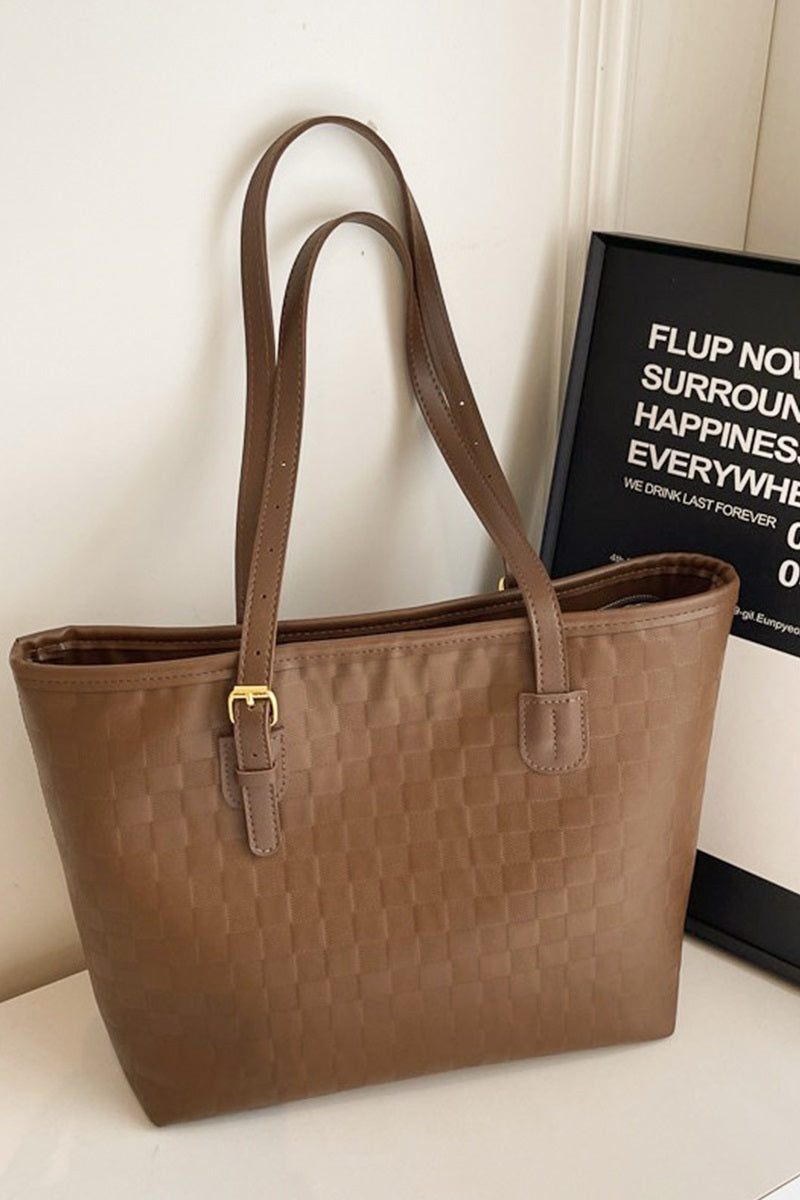 PowerMove Check Quilted Tote — Workday to Weekend in One Sleek Carryall 👜✨