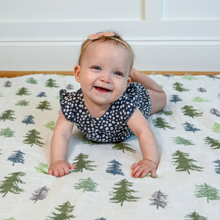 LollyBanks Evergreen Pine Tree Muslin Swaddle Blanket