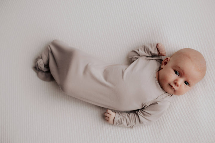 Bamboo Harbor Mist Taupe Knotted Gown: Gown & Hat