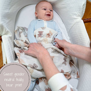 LollyBanks Bear Hugs Muslin Swaddle Blanket