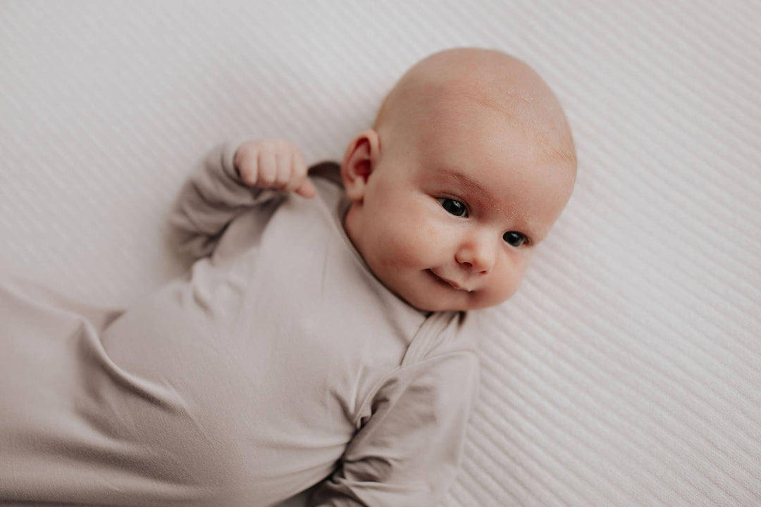 Bamboo Harbor Mist Taupe Knotted Gown: Gown & Hat