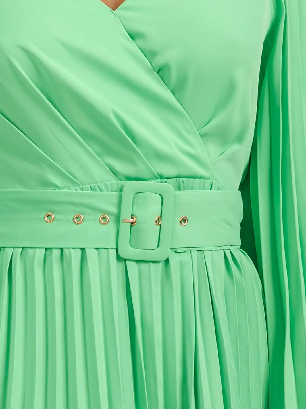 Emerald Elegance Pleated Belted Maxi Dress – Milk & Honey