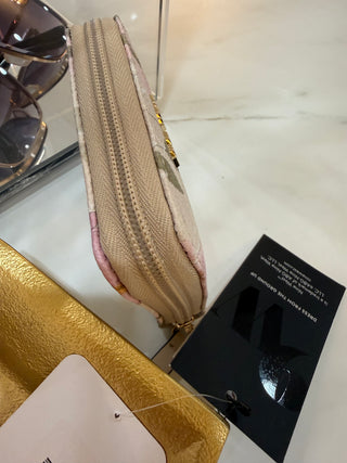 Nine West Norah Floral Compact Wallet | Milk Logo Floral