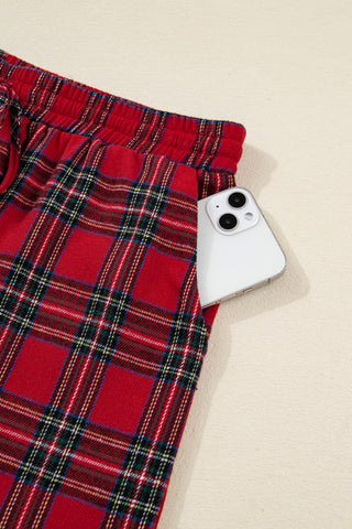 🎄 “Holiday Cheer Plaid PJ Set” – Cozy Up in Boutique Style ❤️💚