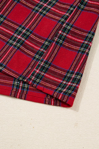 🎄 “Holiday Cheer Plaid PJ Set” – Cozy Up in Boutique Style ❤️💚