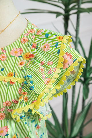 Pocket Full of Sunshine Floral Top by Luke & Estelle