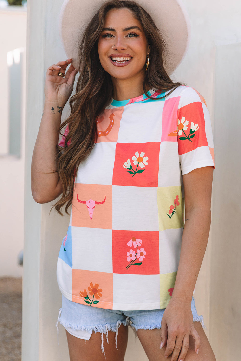 Blossom Checkerboard Western Tee 🌼🤠