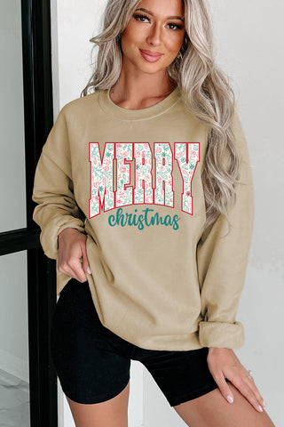 🎄 “Merry Christmas” Sweatshirt – Hey Beautiful Boutique EXCLUSIVE 🎁