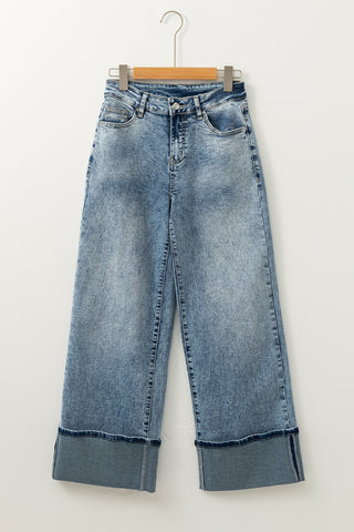 ✨ LUKE & ESTELLE – “The Effortlessly Iconic Cuffed Wide Leg Jeans” ✨