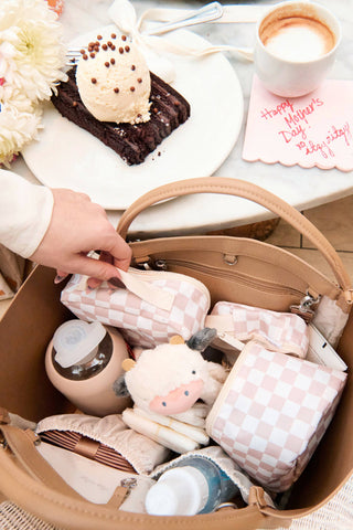Itzy Ritzy Boss Tote Diaper Bag - Chai Latte