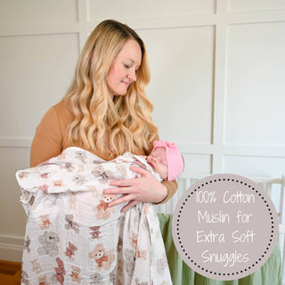 LollyBanks Bear Hugs Muslin Swaddle Blanket