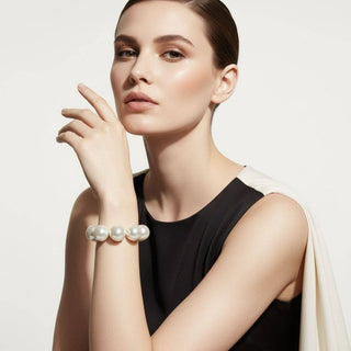 The Luxe Pearl Statement Bracelet – Cream Gold