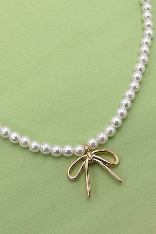Hey Beautiful – Pearl Chain Bow Charm Necklace