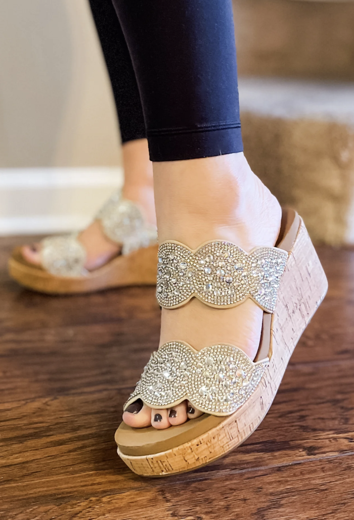 Corkys Make A Toast Wedge