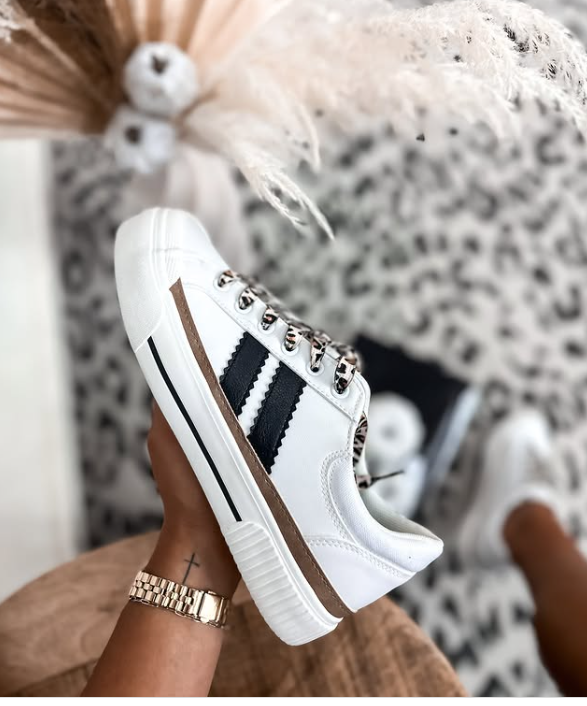 Corkys Thats Her Womens Sneakers